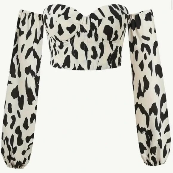 Stylish Cross Tie Cow Print Top | Size M/L - Picture 1 of 4
